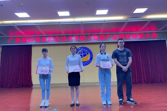 说明: fc34ab9be98d8ec937e0d16fe3e2dc5